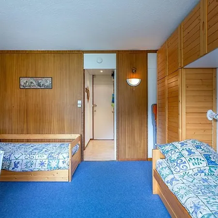 Apartment Confortable Au Pied Des Pistes A Plagne Centre Avec Balcon Ensoleille - Fr-1-351-115 *