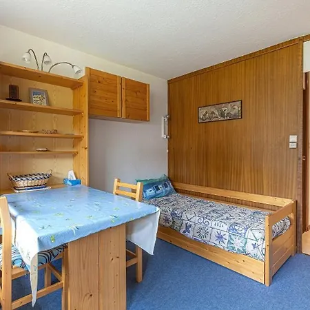 Confortable Au Pied Des Pistes A Plagne Centre Avec Balcon Ensoleille - Fr-1-351-115 La Plagne